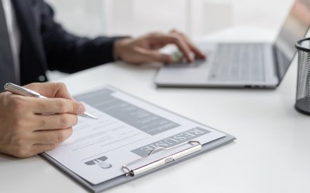 How to Choose the Right Professional Resume Preparation Service