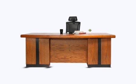 Top 5 Office Table Designs You Can Find in Karachi
