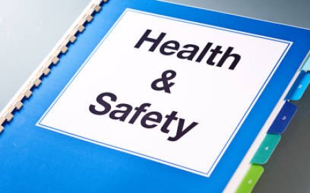Level 7 Health and Safety vs NEBOSH Diploma – Which One Fits You?