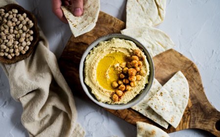 Warm Bread, Cold Dips: A Classic Start to Any Lebanese Meal