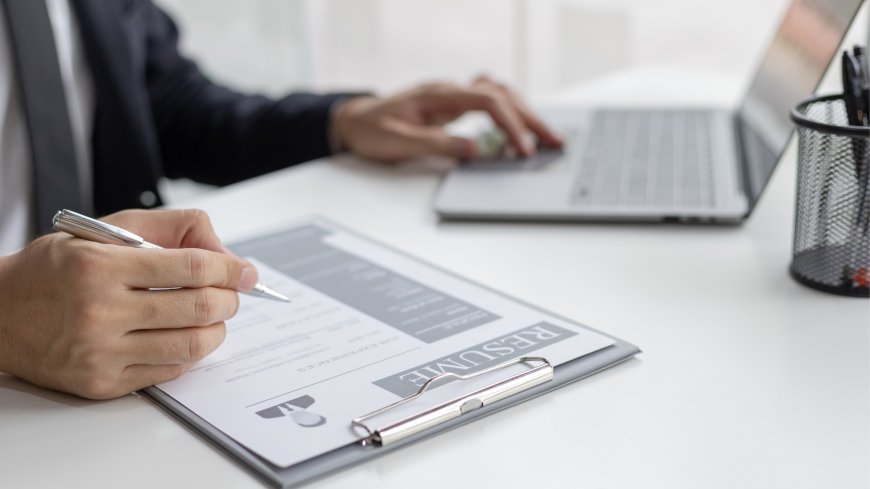 How to Choose the Right Professional Resume Preparation Service