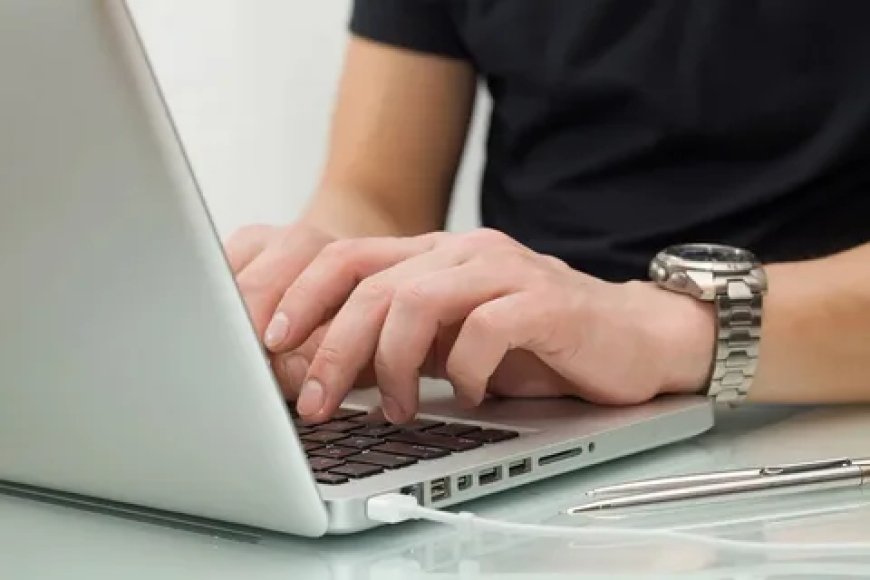 Seamless Compliance: Navigating the Digital Edge of Trakhees Online Services