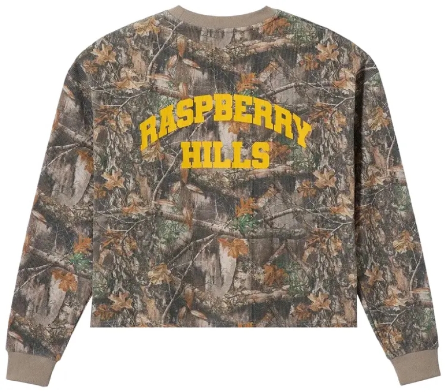 Raspberry Hills Hoodie for Men & Women: A Modern Classic