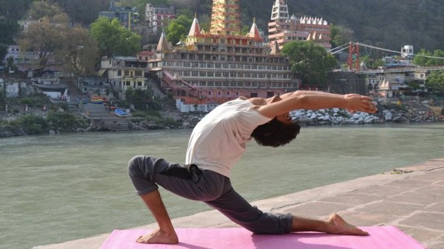 Transform Your Life: Yoga Teacher Training in Rishikesh for Inner Peace