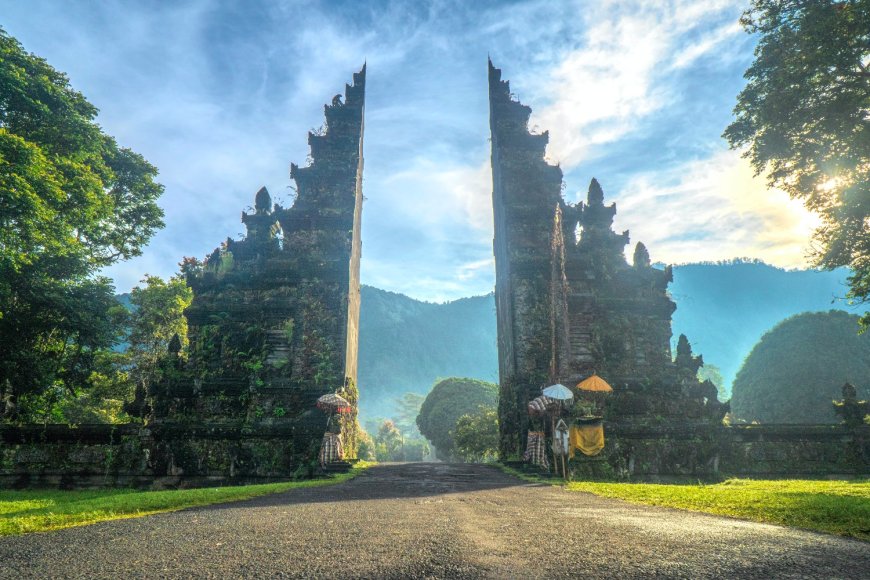 Discovering the Hidden Gems of Bali: A Complete Guide to the Best Experiences