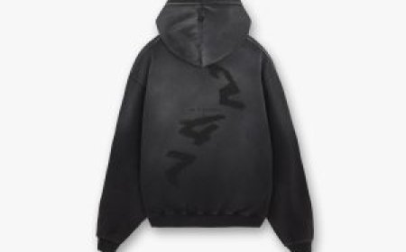 Represent Hoodie Lookbook: From Runway to Street