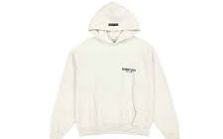 Essentials Hoodie: The Instagram-Approved Streetwear Essential