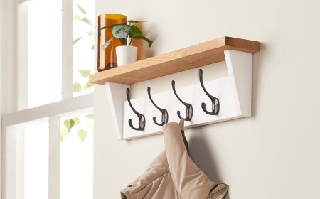 7 Modern Coat Rack Wall Ideas for a Clutter-Free Entryway