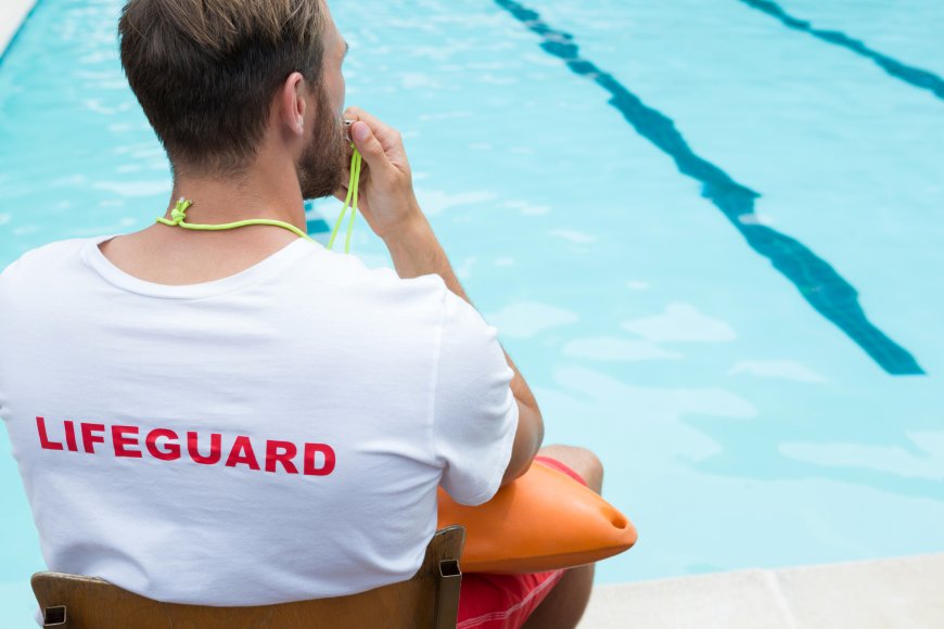 Choosing the Right Lifeguard Company in the UAE: Key Factors to Consider